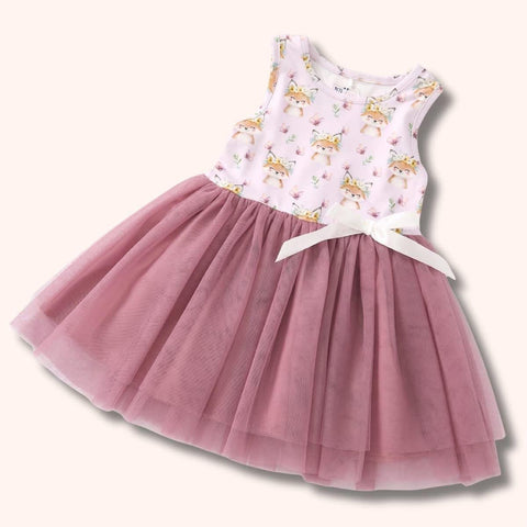 Soft baby outfit for 10-12 months made of breathable, comfortable fabric ideal for everyday wear and newborn coming home style